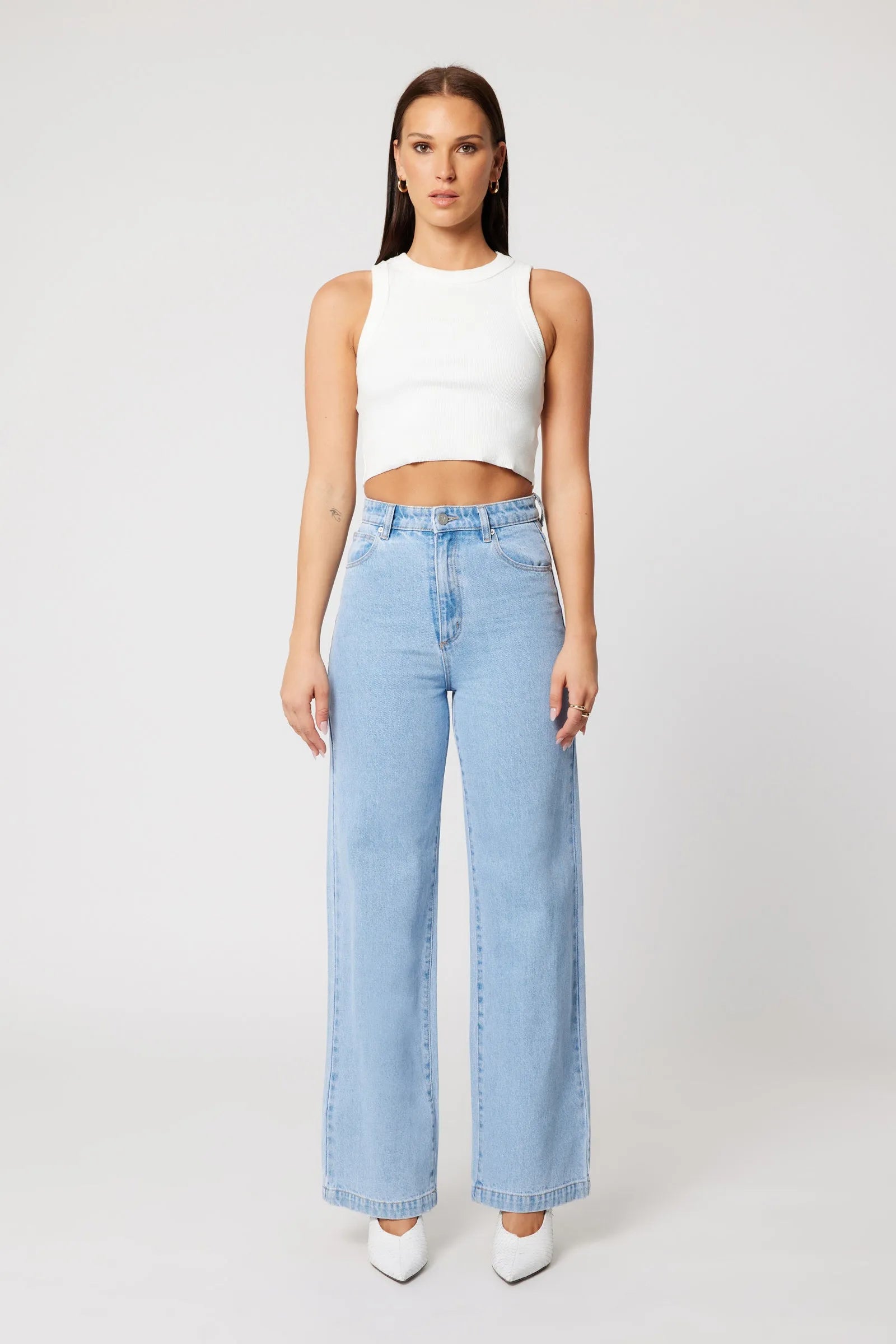 Abrand 94 Wide Kendall Jeans – Light Vintage Blue