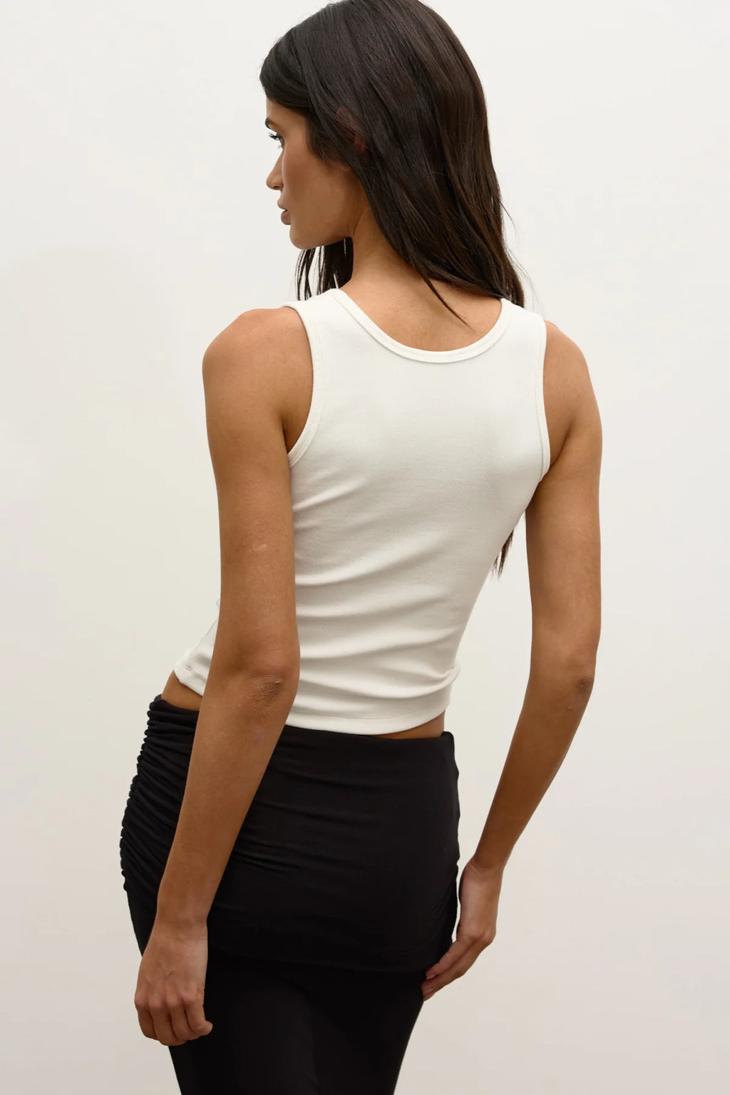 Bayse - Devon Tank / White