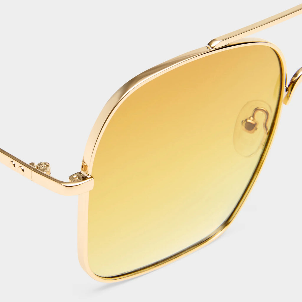 Le Specs Civelle Sunglasses – Bright Gold/Tort