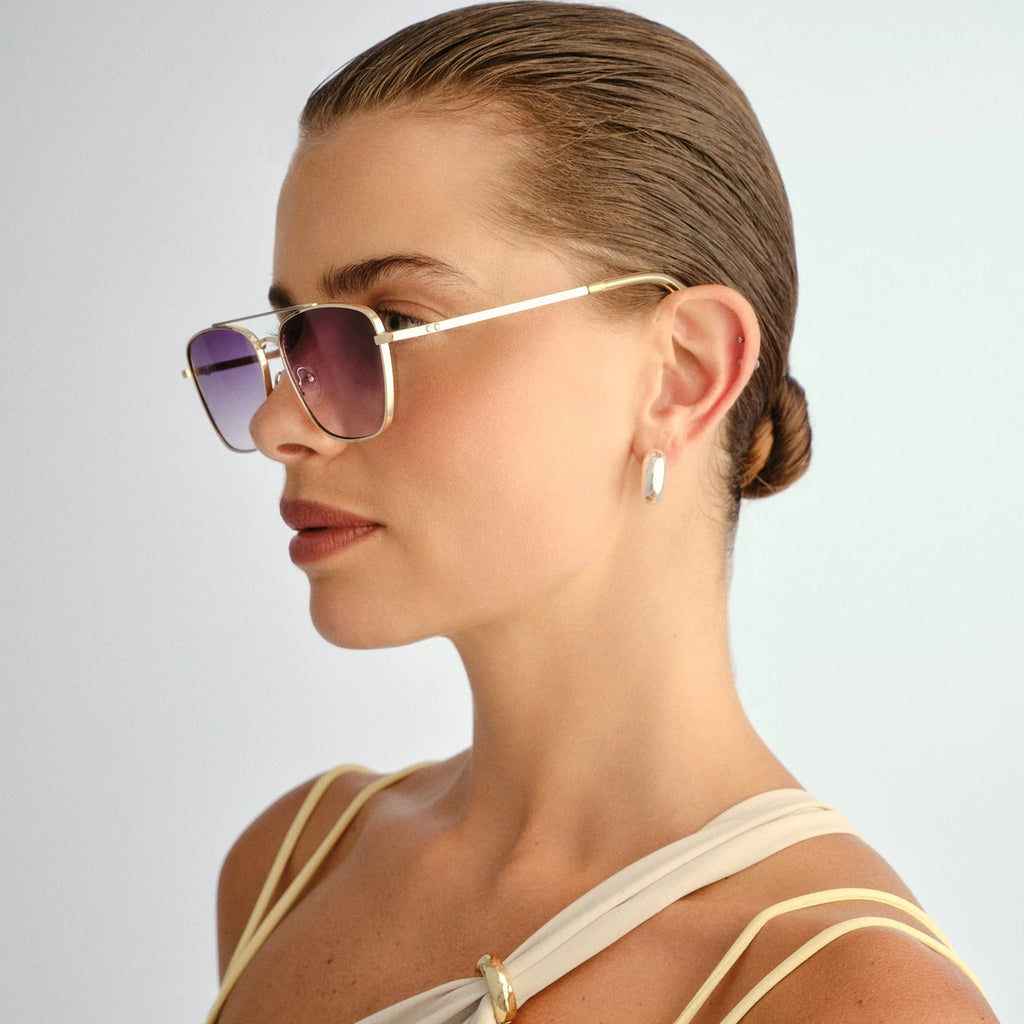 Le Specs Diametric II Sunglasses – Bright Gold/Smoke Grad