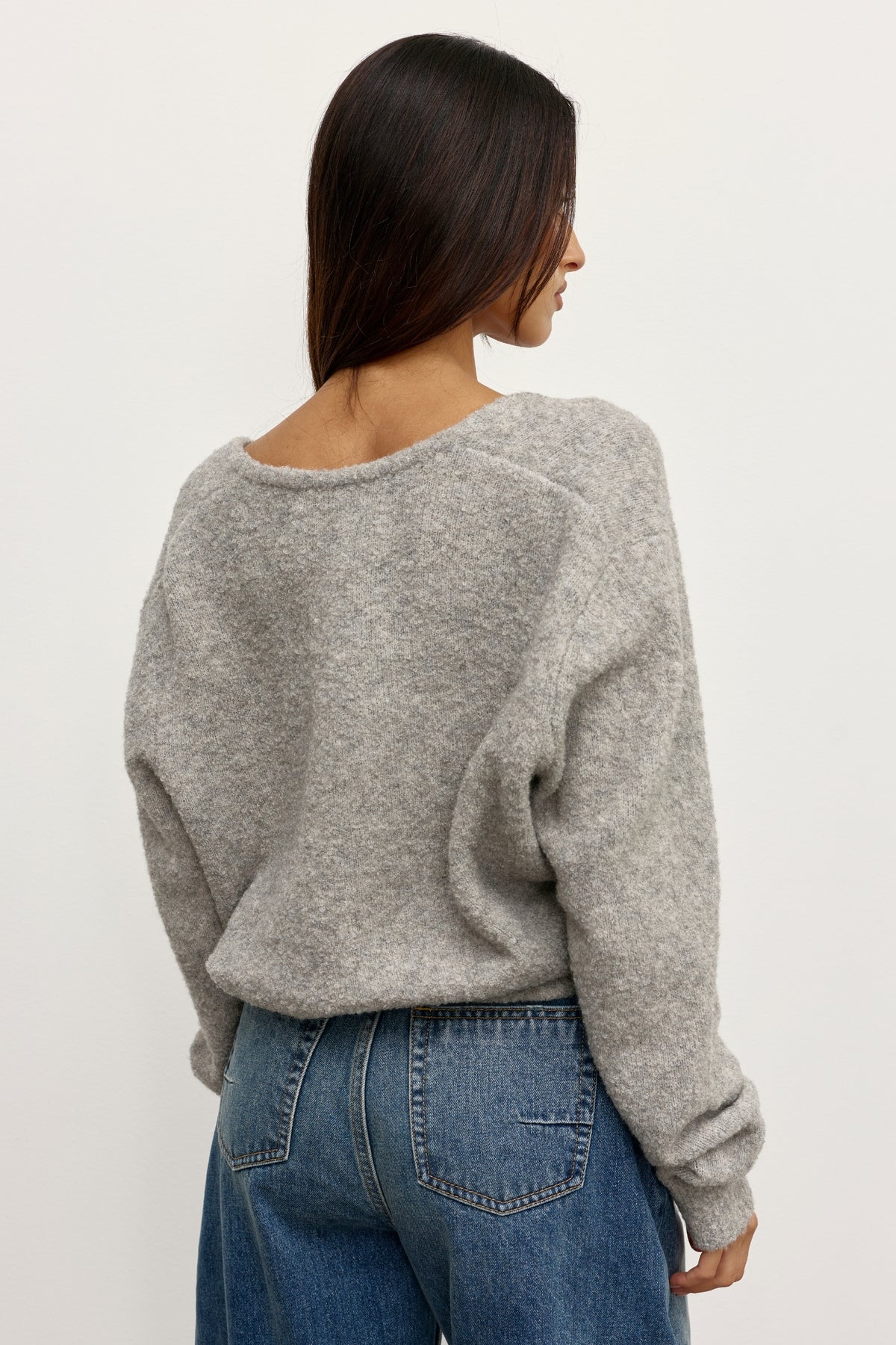 Bayse - Sonia V Neck / Light Grey