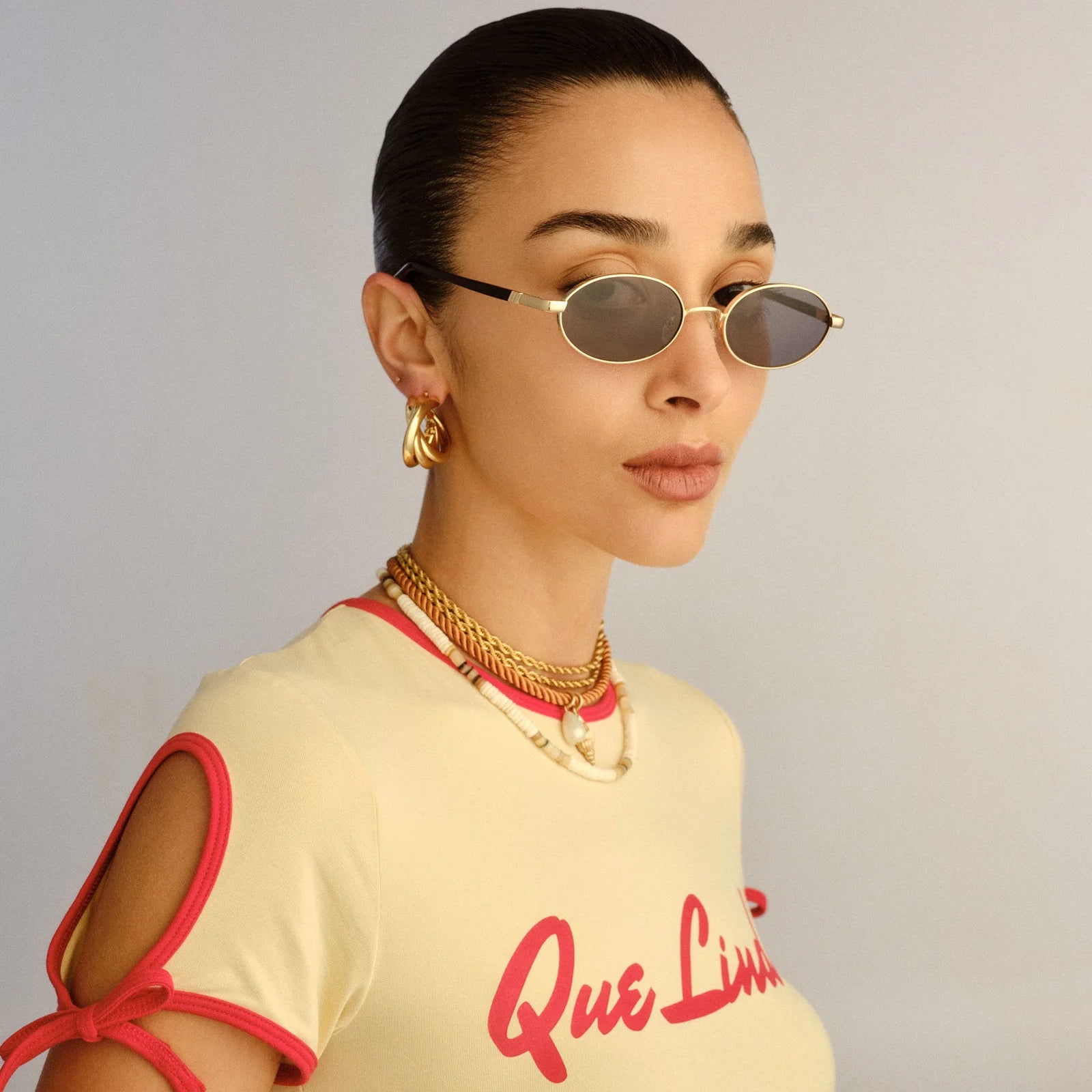 Le Specs Icicle Sunglasses – Bright Gold/Smoke Mono