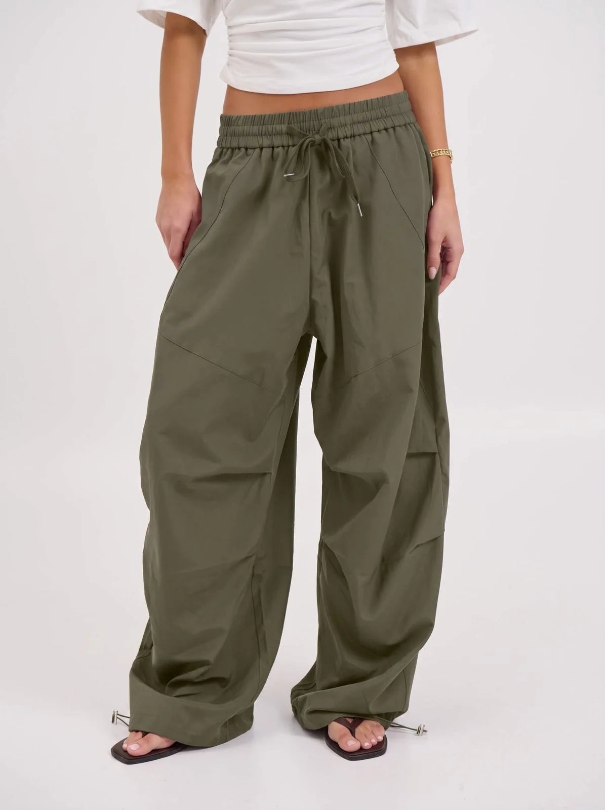Smaibulun - Mila Cargo Pants / Khaki